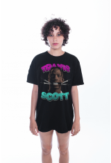 Camiseta Korova VINTONE Travis Scott  90s(LF) Preta