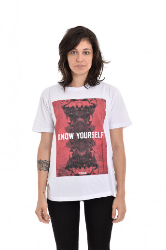 Camiseta Korova Know Yourself Branca