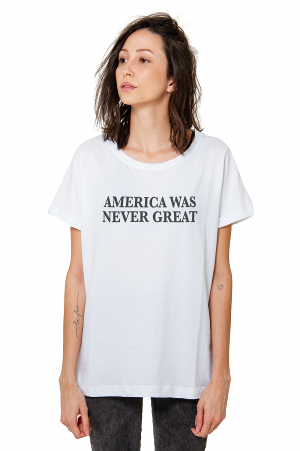 Camiseta Korova America Was Never Great Branca