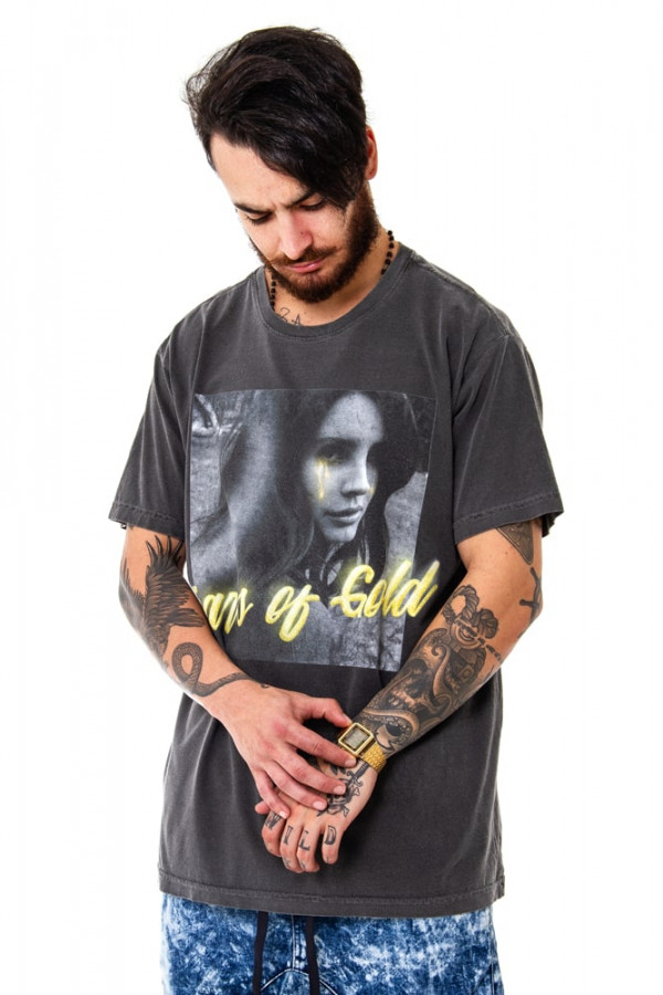 Camiseta (regular) Korova Rock Tees Tears of Gold Cinza Estonado